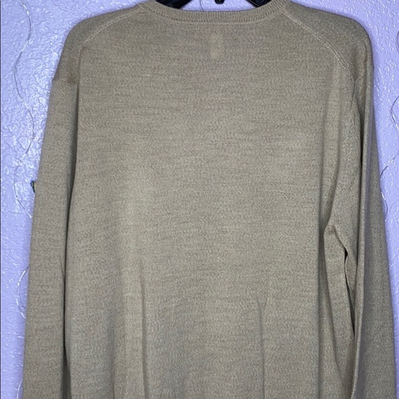 Banana republic extra fine Italian Marino sweater - Picture 5 of 6